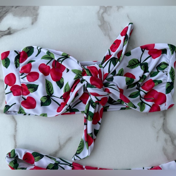 Like New Cherry 🍒 Bikini Size Small swimsuit set - Picture 8 of 9